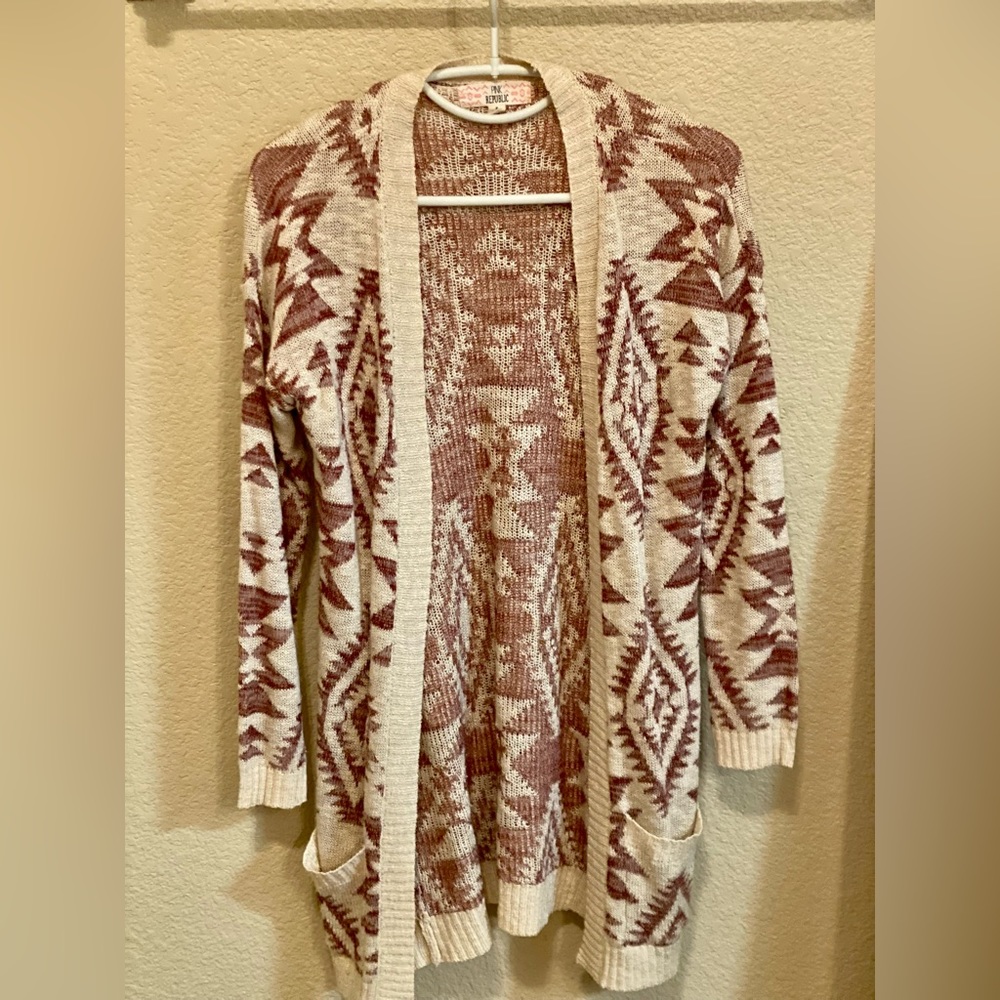 Francesca’s Open Cardigan Aztec/Country Design